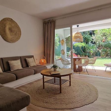Luxe Studio Met Ruim Terras, Vlak Aan Zee! Sitio de Calahonda Екстериор снимка